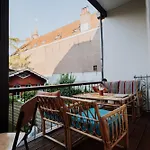 Jacques Marken Erfgoed Aparthotel Delft