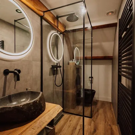 Jacques Marken Erfgoed アパートホテル デルフト